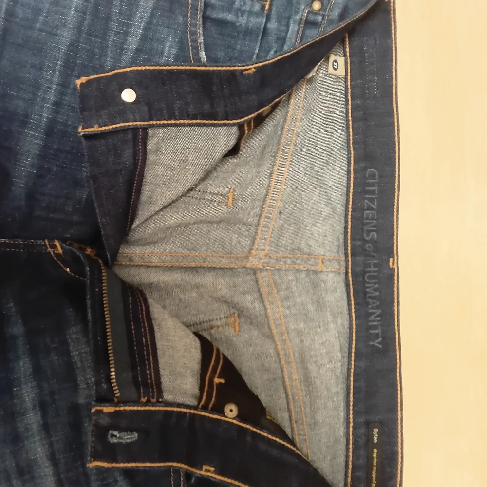 Citizens Of Humanity Dark Blue Boyfriend Jeans - Picture 2 of 2